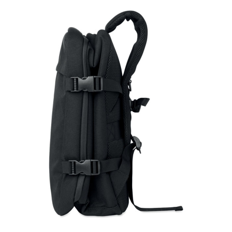 Vue latérale du sac à dos noir montrant les deux sangles de compression à boucles, les compartiments zippés et une bretelle remb