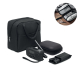 Kit d’urgence noir composé d’un sac à poignées, d’une trousse de premiers secours, d’une radio avec antenne et dragonne et d’un Kit d’urgence noir composé d’un sac à poignées, d’une trousse de premiers secours, d’une radio avec antenne et dragonne et d’un