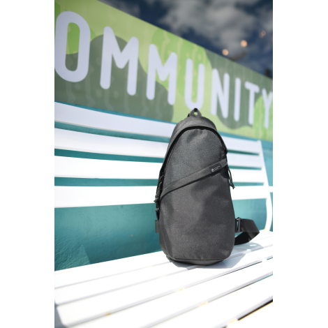 Sac recyclé personnalisé AWARE™ avec traçabilité intégrée Renew