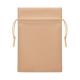 Pochette cadeau beige en RPET recyclé avec cordon assorti, sans marquage visible.