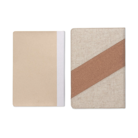 Deux carnets A5 côte à côte : l’un vu de dos avec couverture beige et dos renforcé blanc, l’autre vu de face avec bande diagonal