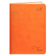 Agenda orange vu de face avec marquage en relief en haut à droite et en bas de la couverture (marquage visible).