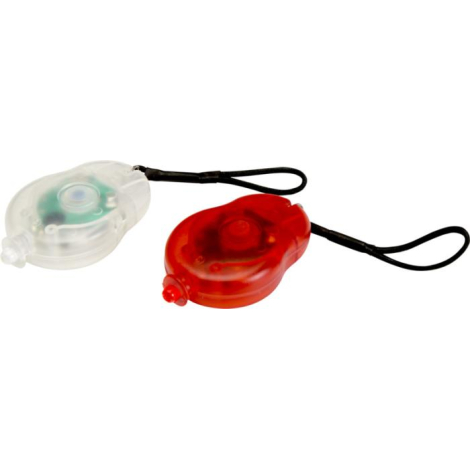 Deux lampes ovales, l’une rouge et l’autre translucide, chacune munie d’une lanière noire, photographiées côte à côte en vue de  Deux lampes ovales, l’une rouge et l’autre translucide, chacune munie d’une lanière noire, photographiées côte à côte en vue de