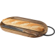 Planche à découper ovale en bois d’acacia avec baguette placée dessus, couteau assorti à proximité ; sans marquage visible. Planche à découper ovale en bois d’acacia avec baguette placée dessus, couteau assorti à proximité ; sans marquage visible.