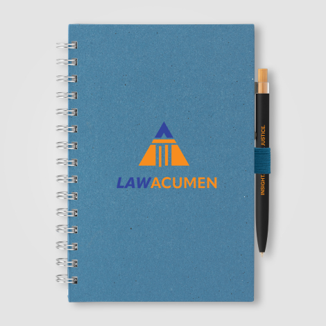 Carnet spirale A5 bleu vu de face avec marquage visible. Carnet spirale A5 bleu vu de face avec marquage visible.