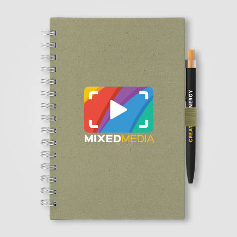 Carnet spirale A5 vert sauge vu de face avec marquage visible. Carnet spirale A5 vert sauge vu de face avec marquage visible.