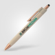 Stylo beige vu de face avec marquage quadri visible sur le corps. Stylo beige vu de face avec marquage quadri visible sur le corps.