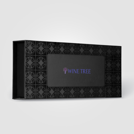 Coffret promotionnel fermé avec marquage visible sur le dessus Coffret promotionnel fermé avec marquage visible sur le dessus