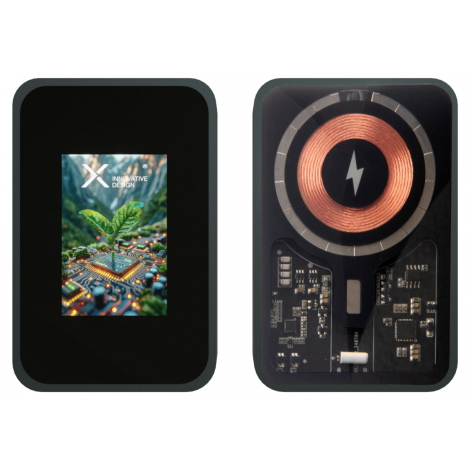 Powerbank rectangulaire à bords arrondis présentée de face sur fond blanc, écran LCD allumé affichant une image, boîtier sombre 