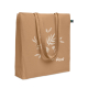 Sac shopping en coton beige présenté de trois-quarts sur fond blanc, longues anses et soufflet latéral visibles avec motif décor Sac shopping en coton beige présenté de trois-quarts sur fond blanc, longues anses et soufflet latéral visibles avec motif décor