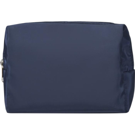 Gros plan sur une trousse bleu foncé fermée, surface unie sans personnalisation visible.