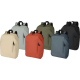 Plusieurs sacs à dos présentés de face dans différentes couleurs avec poche frontale verticale, sans marquage visible. Plusieurs sacs à dos présentés de face dans différentes couleurs avec poche frontale verticale, sans marquage visible.