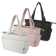 Trois cabas matelassés pour ordinateur portable présentés de face dans différentes couleurs, sans marquage visible. Trois cabas matelassés pour ordinateur portable présentés de face dans différentes couleurs, sans marquage visible.