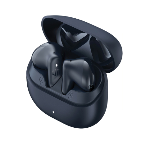 Boîtier ouvert avec écouteurs visibles en perspective, présenté sur fond neutre, sans personnalisation apparente.