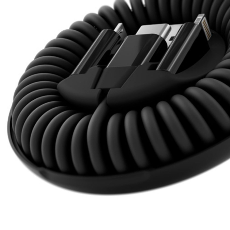 Vue en gros plan d’un câble noir enroulé avec connecteurs visibles, sans personnalisation apparente