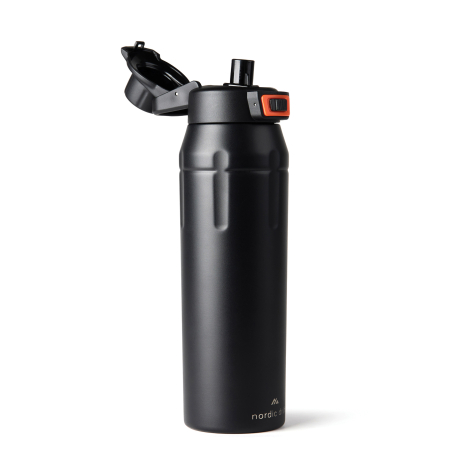 Bouteille noire vue de profil avec bouchon ouvert, sans personnalisation visible