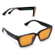 Paire de lunettes de soleil noires avec verres teintés orange, avec personnalisation visible sur la branche extérieure.