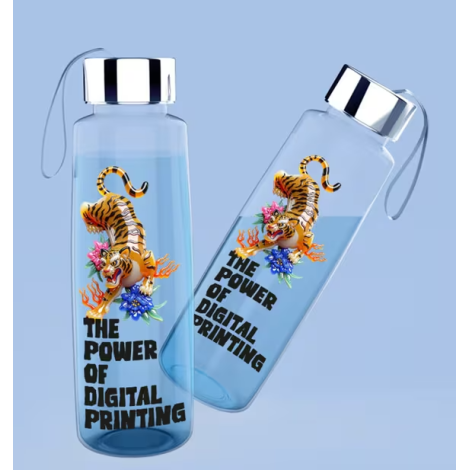 Bouteille d’eau en verre 500ml personnalisée réutilisable et durable