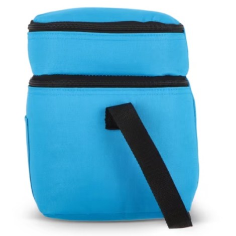 Profil d'un sac isotherme à double compartiment en R-PET avec bandoulière réglable et deux fermetures zippées superposées.