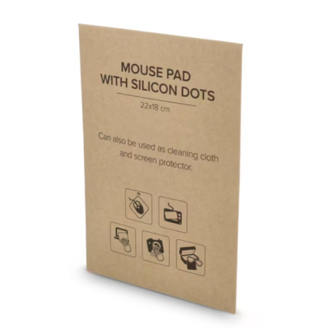 Emballage en papier kraft du tapis de souris en microfibre.