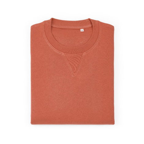Sweat unisexe orange à col rond présenté plié, mettant en évidence le col et le triangle décoratif, sans personnalisation visibl
